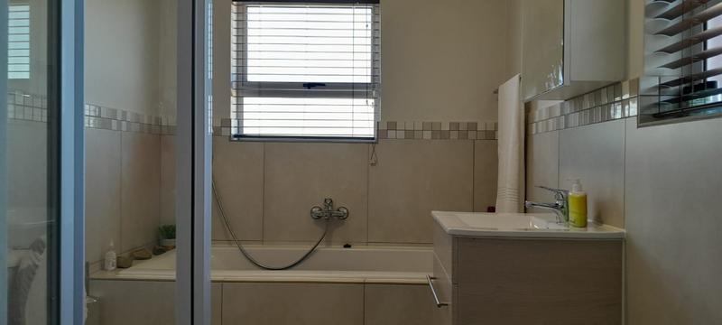 3 Bedroom Property for Sale in Buhrein Western Cape